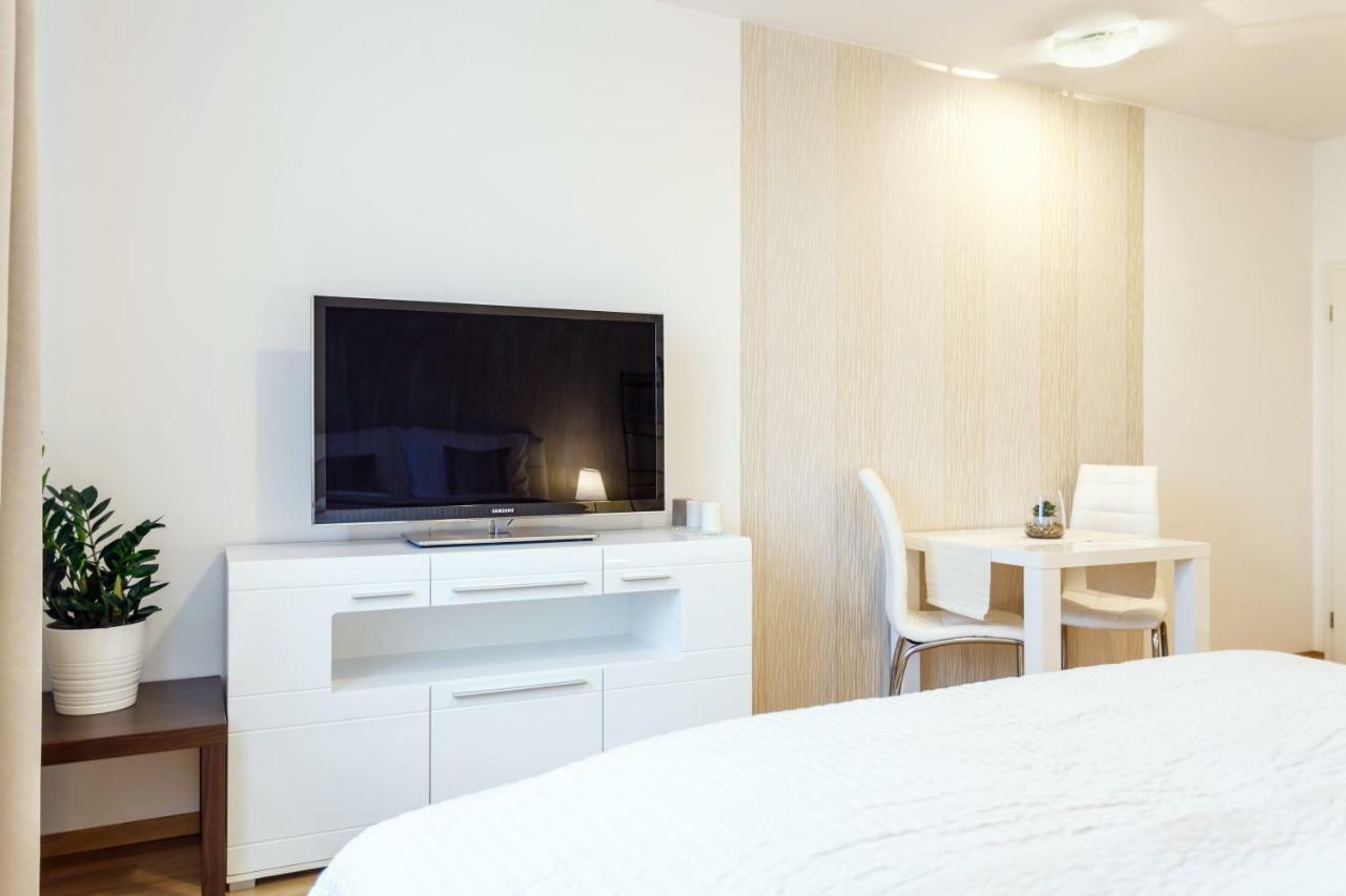 Golden Apartments Rezidence Nová Karolina Ostrava Esterno foto